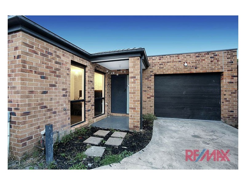 2/36 Curtin Crescent, Dandenong North VIC 3175