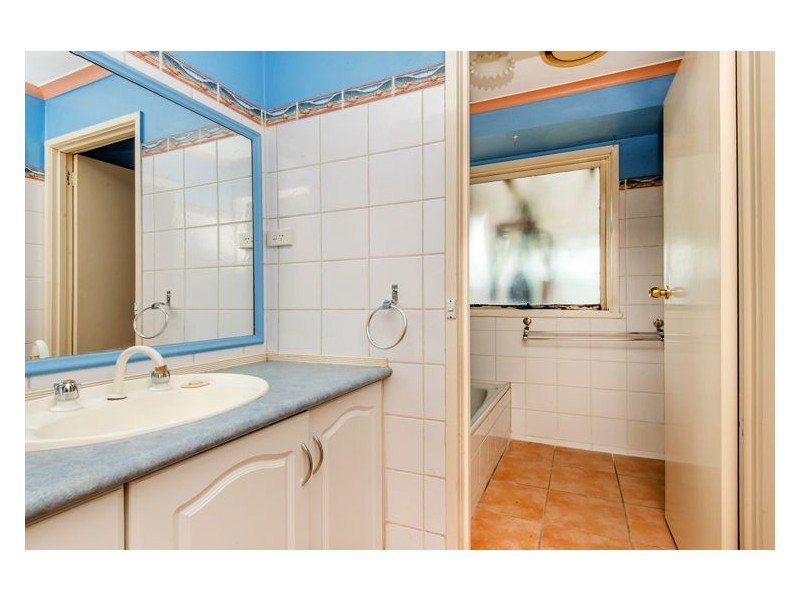 4 Casuarina Court, Hampton Park VIC 3976