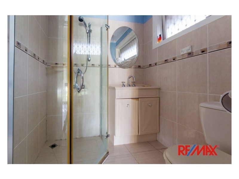 42 Normanby Street, Cranbourne VIC 3977