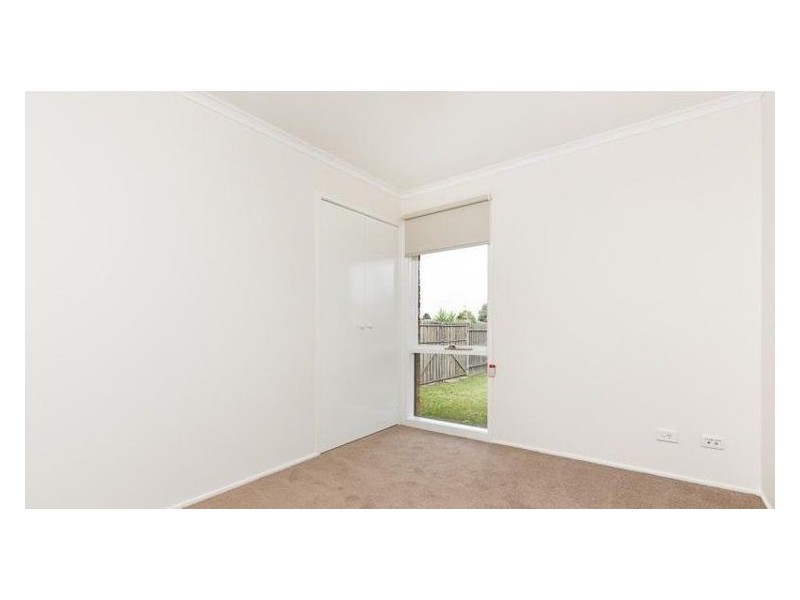 2 Souhail Court, Berwick VIC 3806