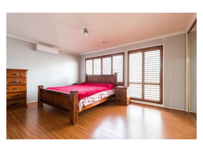 11 Turanga Place, Hallam VIC 3803