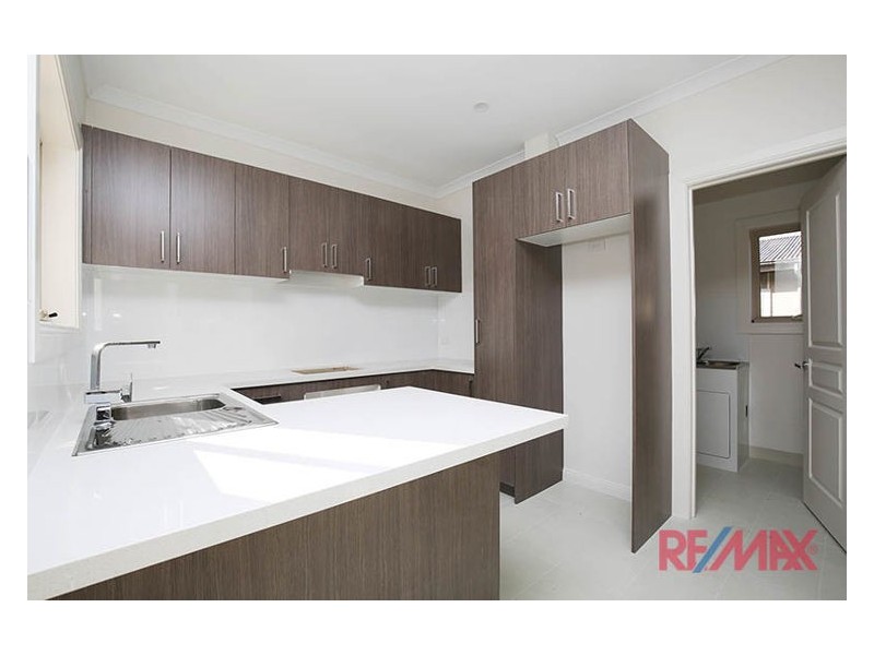 2/115 Langhorne Street, Dandenong VIC 3175