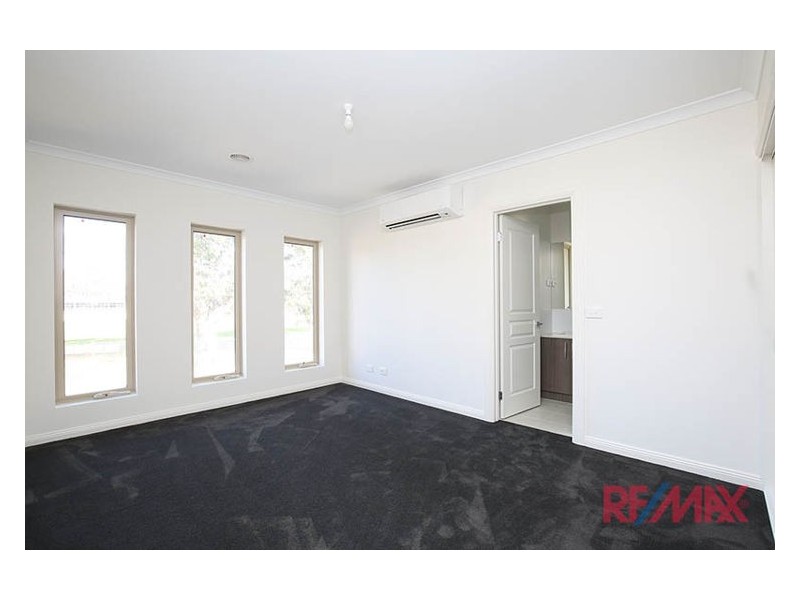 2/115 Langhorne Street, Dandenong VIC 3175