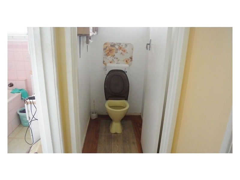 19 Koonalda Grove, Dandenong North VIC 3175