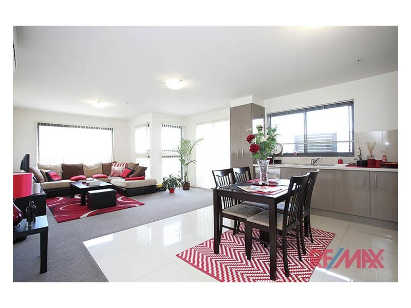 8/23 Edith Street, Dandenong VIC 3175