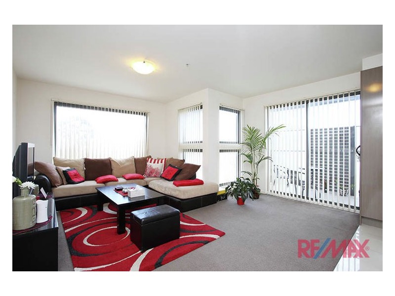 8/23 Edith Street, Dandenong VIC 3175