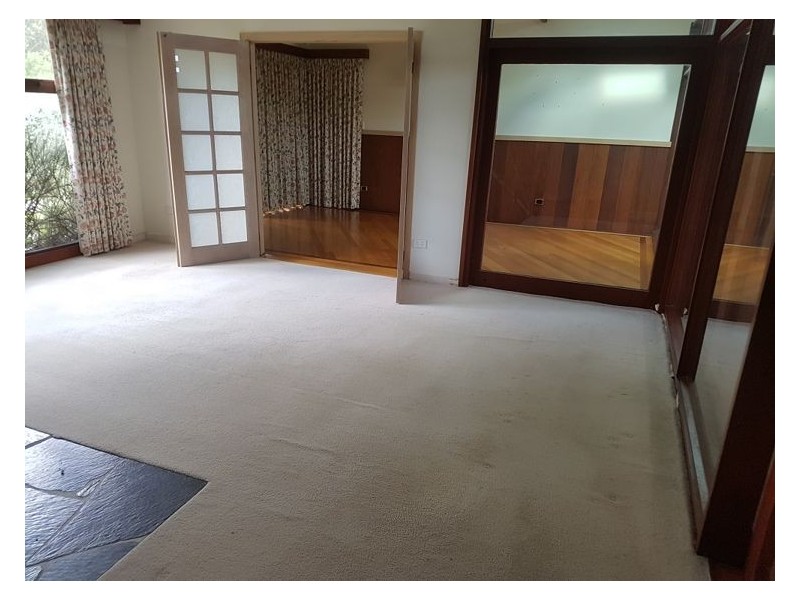 13-15 Hazeldene Court, Berwick VIC 3806