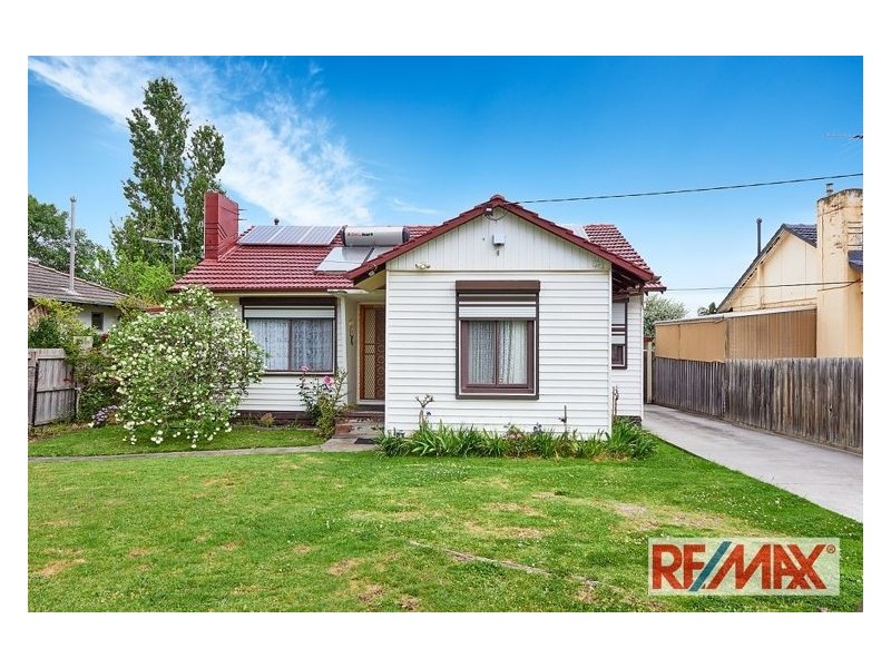 33 Paperbark Street, Doveton VIC 3177