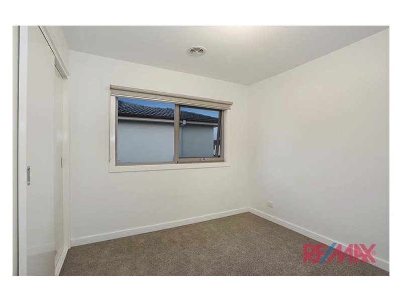 6 Alia Lane, Hallam VIC 3803