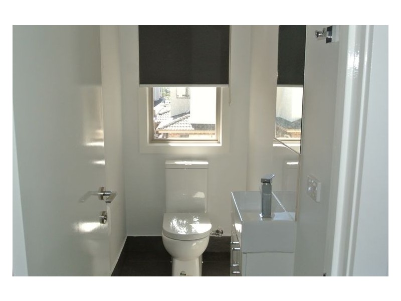 8 Alia Lane, Hallam VIC 3803