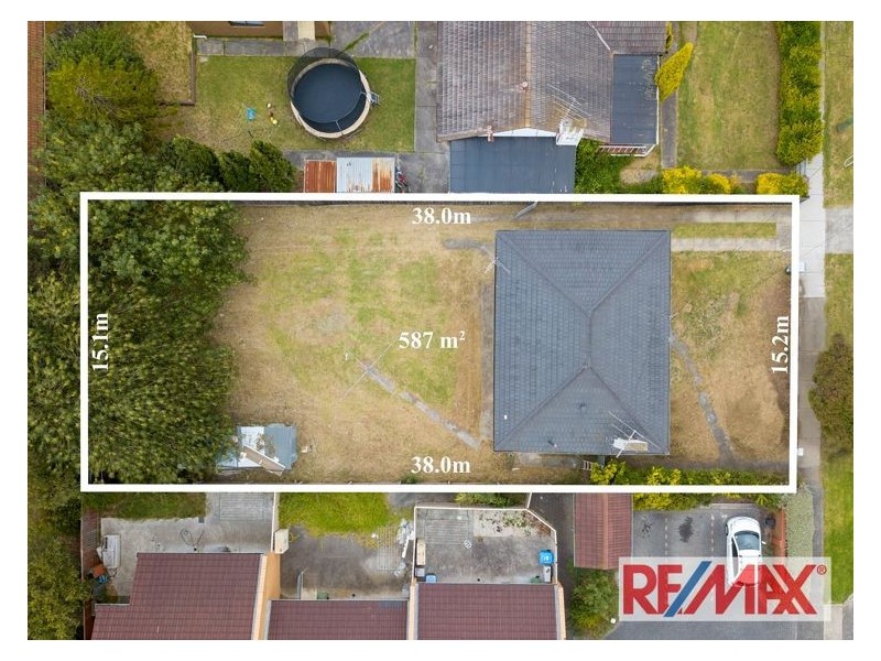 27 Power Road, Doveton VIC 3177