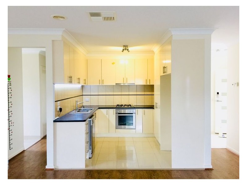 2/14 Frawley Road, Eumemmerring VIC 3177