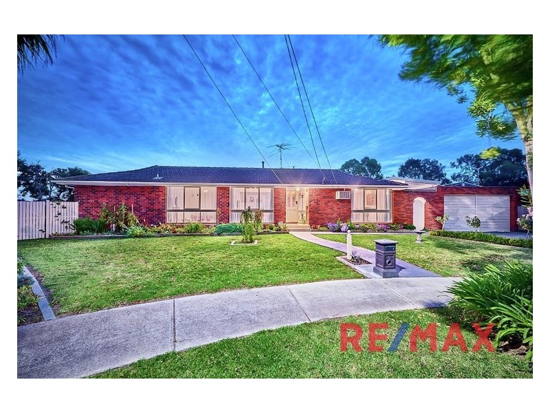 6 Dotterel Close, Doveton VIC 3177