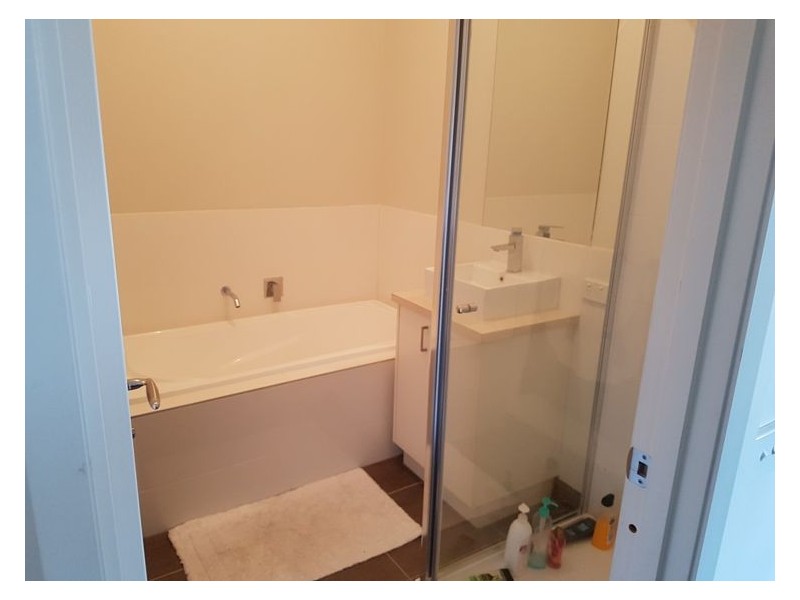 13/12 Stellato Place, Hampton Park VIC 3976