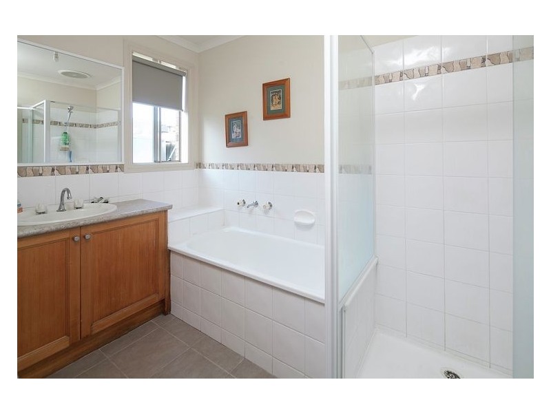 20 Mikasa Place, Pakenham VIC 3810