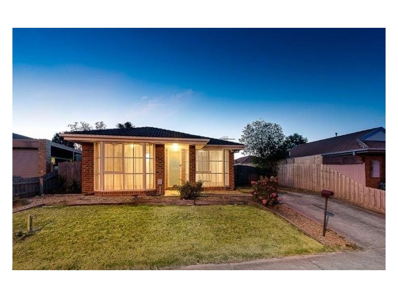 129 Monahans Road, Cranbourne West VIC 3977