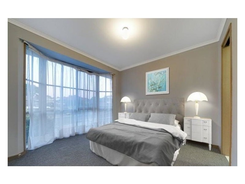 129 Monahans Road, Cranbourne West VIC 3977