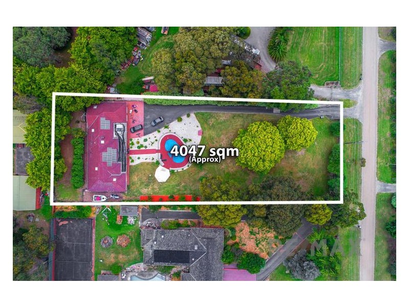 8 Jacques Road, Narre Warren North VIC 3804