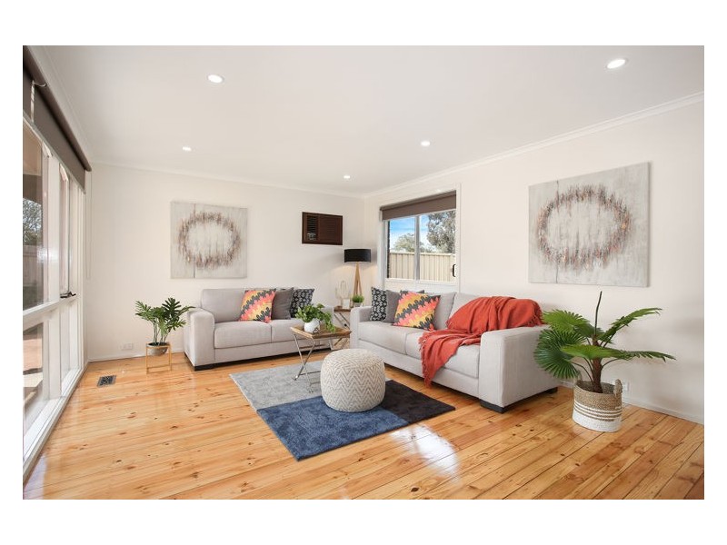 27 Regal Avenue, Hallam VIC 3803