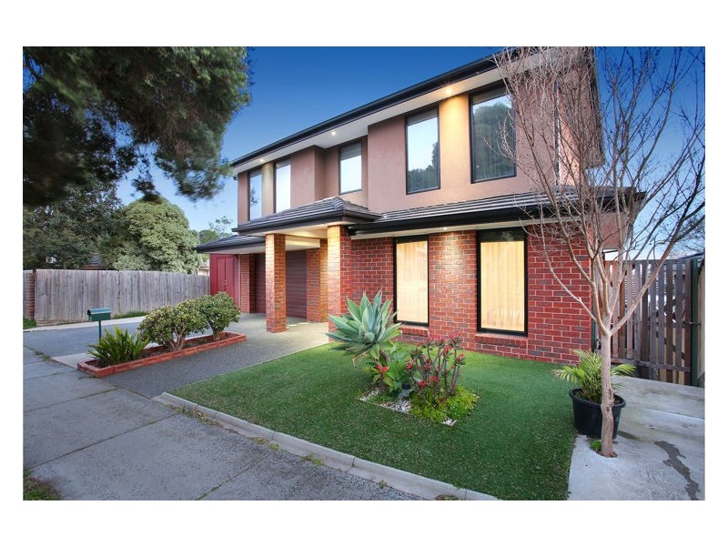 6 Morey Rise, Endeavour Hills VIC 3802