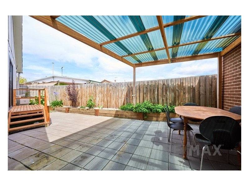 1/15 Rose Drive, Doveton VIC 3177