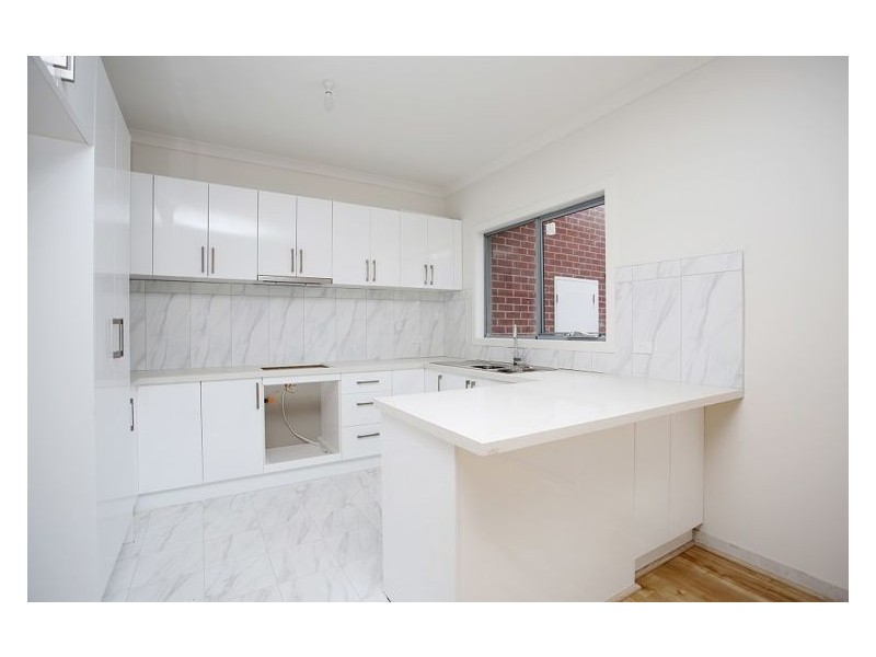 1 & 4/3 Wattle Drive, Doveton VIC 3177