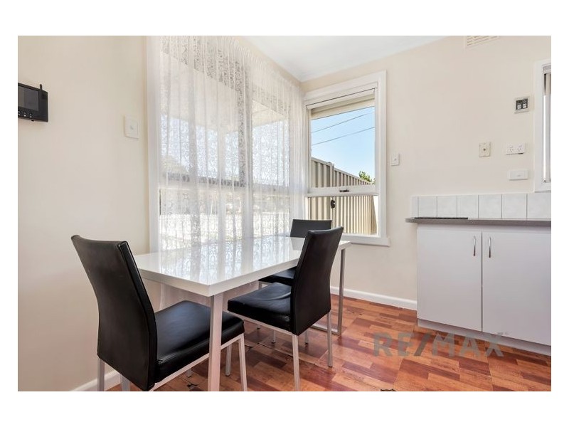 34 Oakwood Avenue, Dandenong North VIC 3175