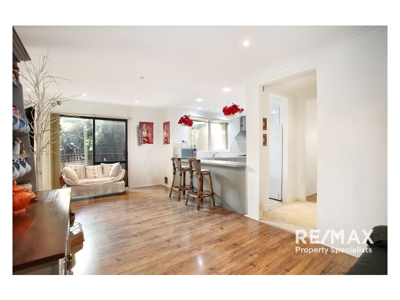 8 Briar Hurst Avenue, Dandenong North VIC 3175