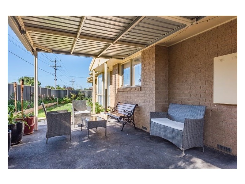 11 Dotterel Close, Doveton VIC 3177