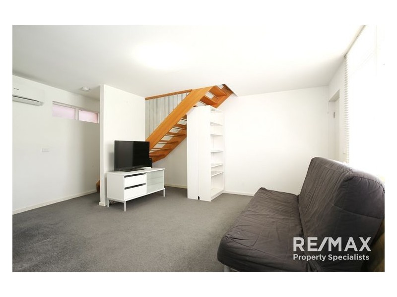 28/1650 Dandenong Road, Oakleigh East VIC 3166