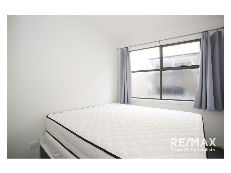 28/1650 Dandenong Road, Oakleigh East VIC 3166