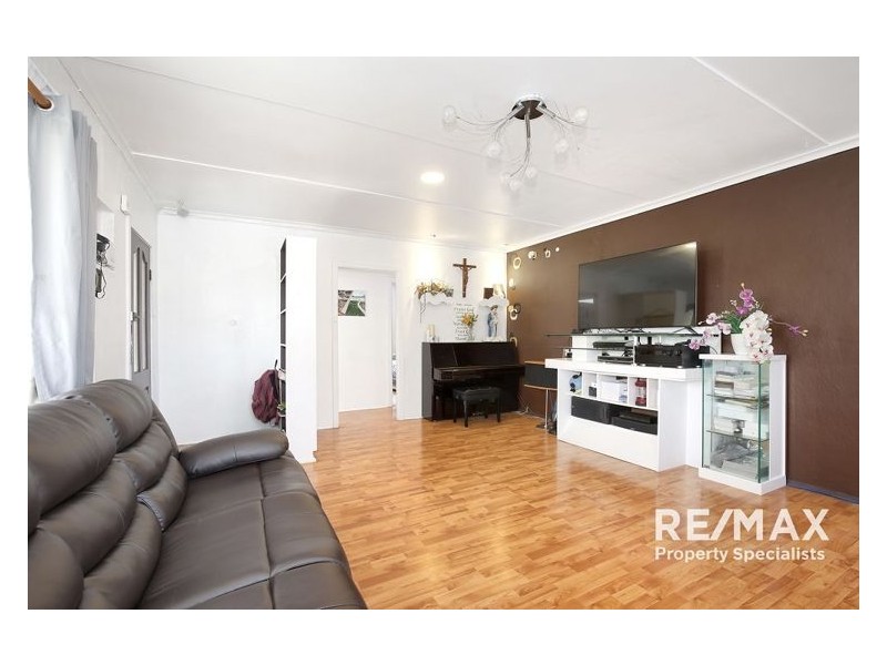 17 Crimson Drive, Doveton VIC 3177