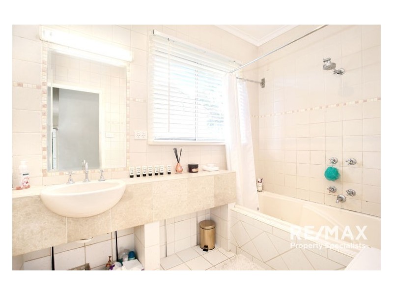 4 Cassia Grove, Frankston VIC 3199