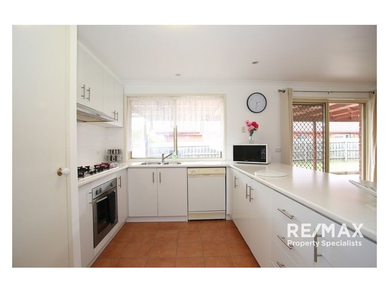 7 Greenlea Grove, Hampton Park VIC 3976