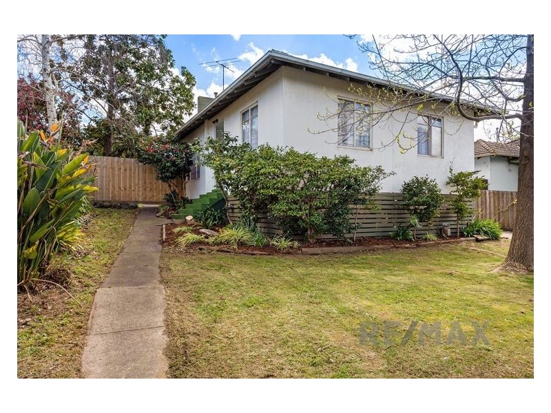 106 Paperbark Street, Doveton VIC 3177