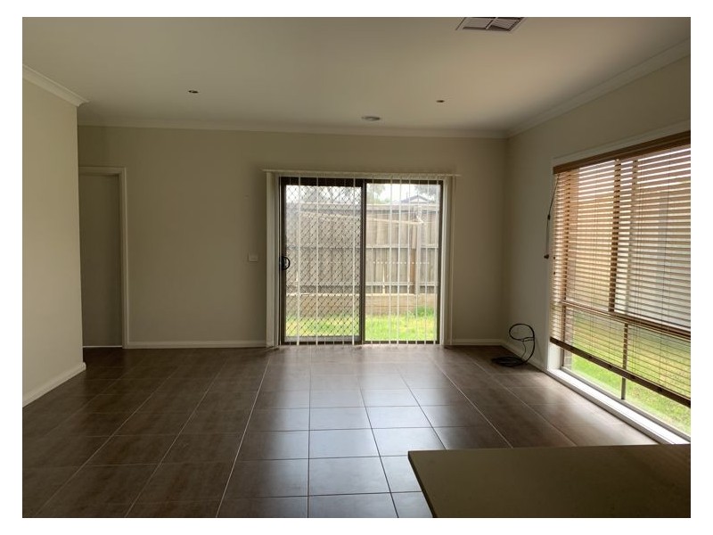 7/12 Stellato Place, Hampton Park VIC 3976