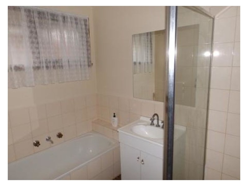 39 Manning Drive, Noble Park North VIC 3174