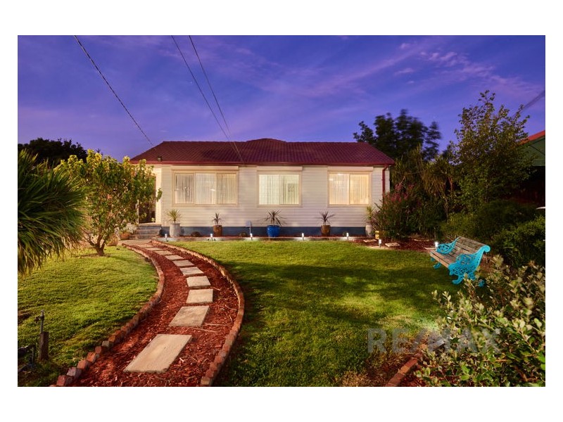 3 Camphor Court, Doveton VIC 3177