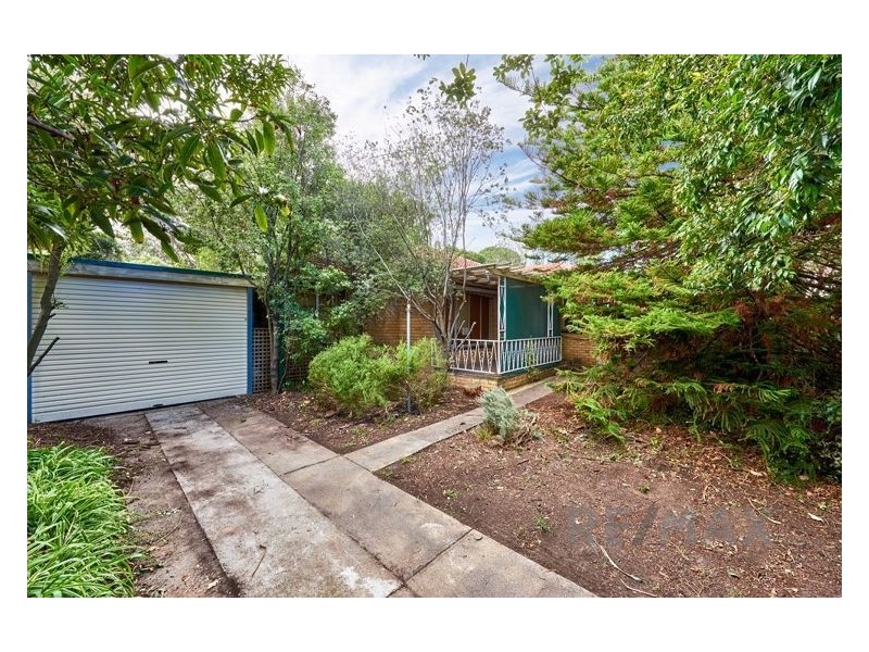 32 Edinborough Street, Hallam VIC 3803