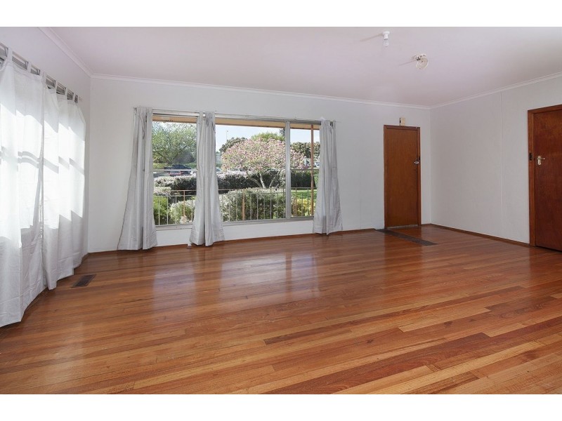 77 Tristania Street, Doveton VIC 3177