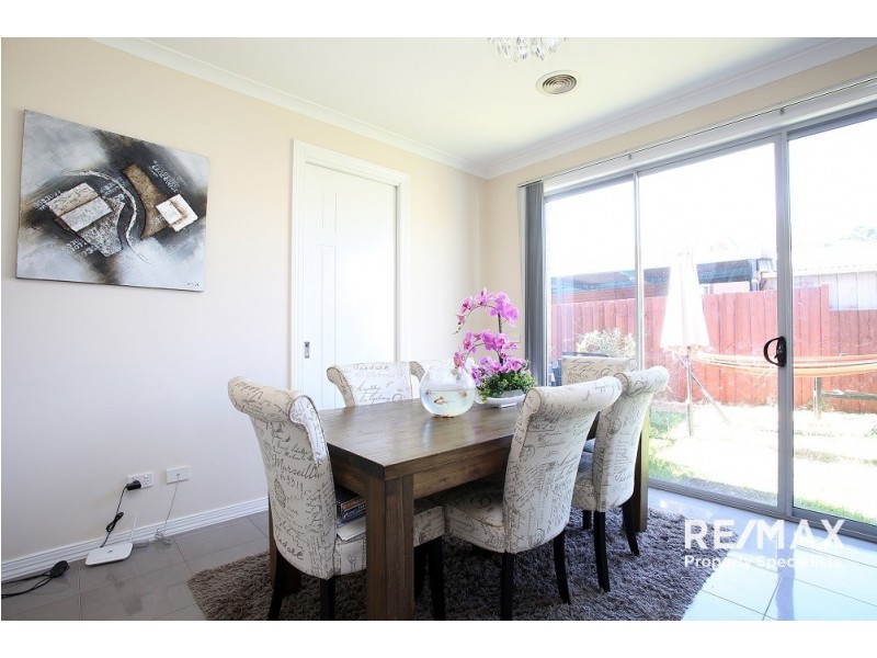 2/23 Barron Court, Dandenong North VIC 3175
