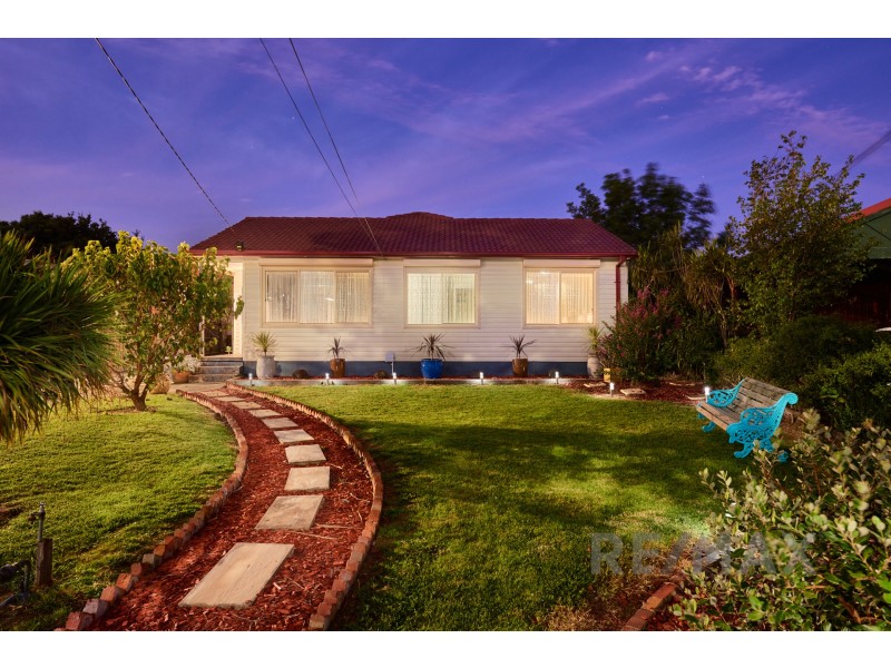 3 Camphor Court, Doveton VIC 3177