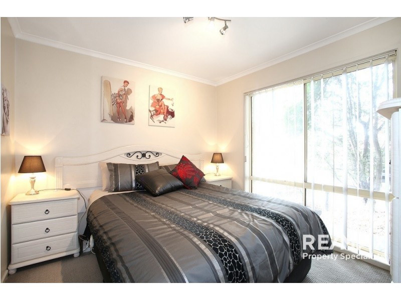 2/93 Frawley Road, Hallam VIC 3803