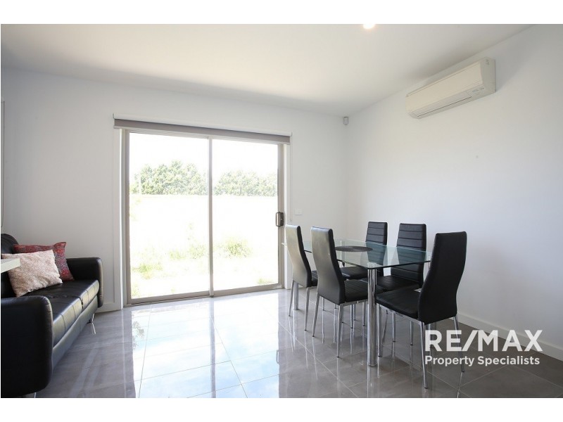 5 Pomeranian Lane, Hallam VIC 3803