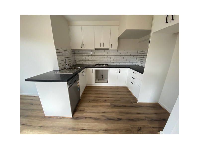 3/110-112 Frawley Road, Hallam VIC 3803