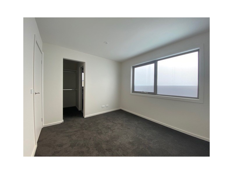 3/110-112 Frawley Road, Hallam VIC 3803