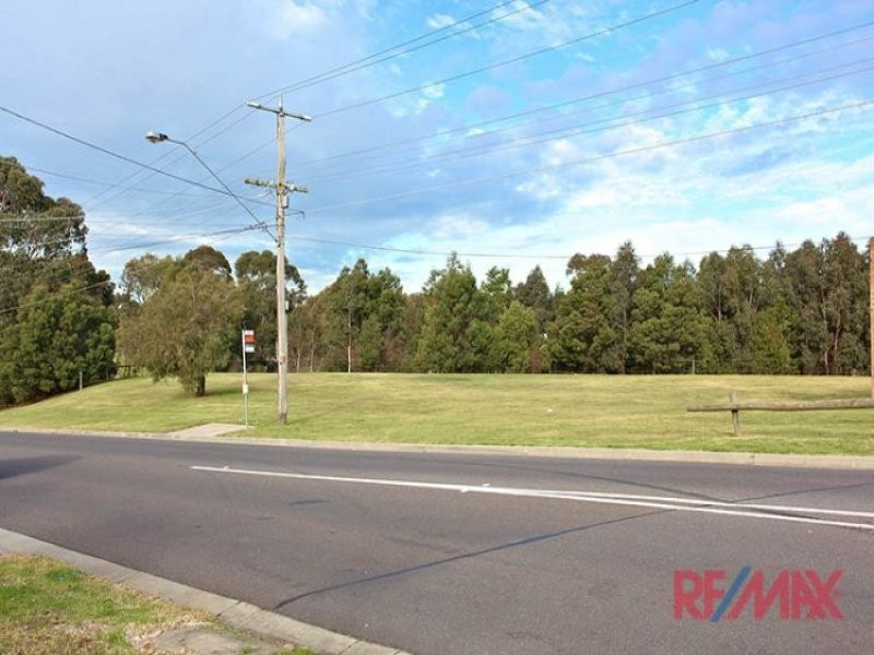 18 Laurel Avenue, Doveton VIC 3177