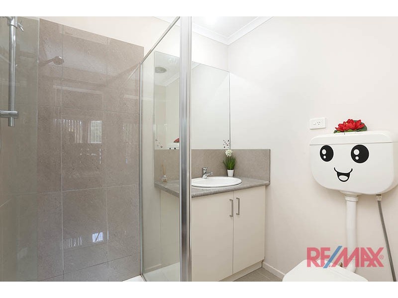 16 Regal Avenue, Hallam VIC 3803