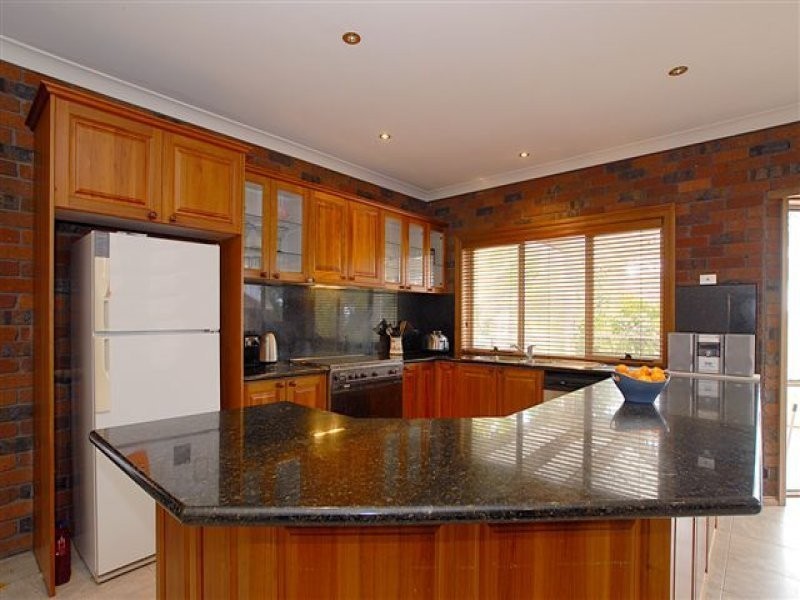 186-188 Hallam North Road, Narre Warren North VIC 3804