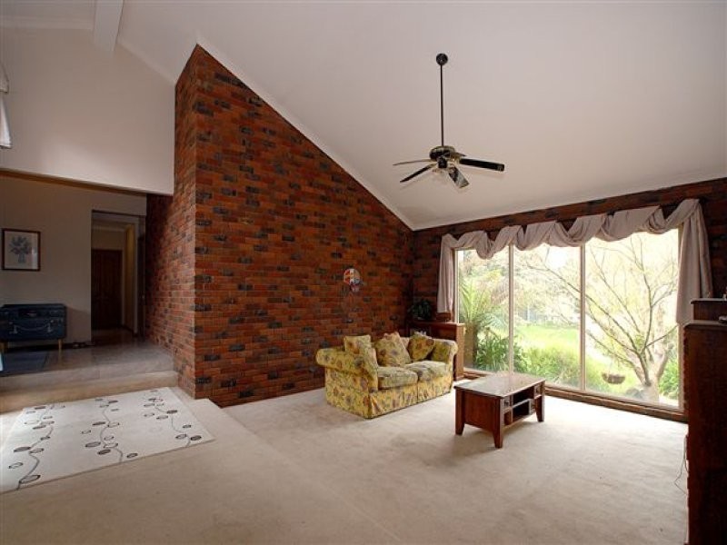 186-188 Hallam North Road, Narre Warren North VIC 3804